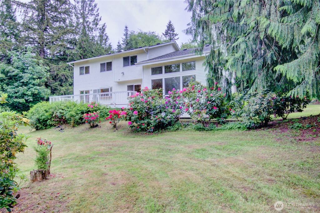 7619 192nd Place NE, Arlington, WA - View 2