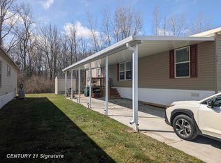 278 Armstrong Ave, Flushing, MI 48433