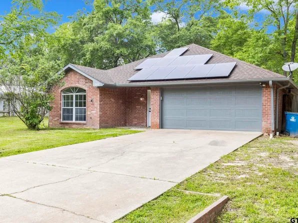 15630 Brittain Ct, Lindale, TX 75771