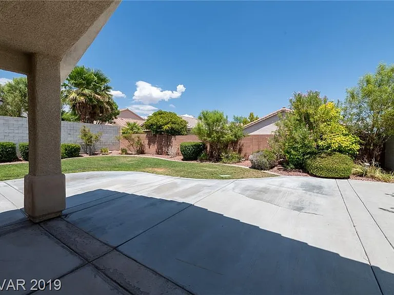 11156 Dell Cliffs Ct — Photo 26