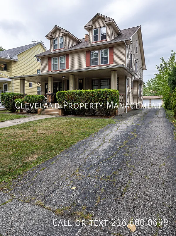 Renovated Lakewood Duplex — Photo 2