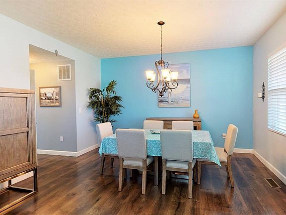 4th image of 7106 Hearthwood Dr