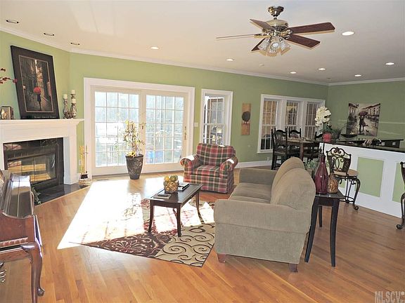 4th image of 1188 Willow Creek Dr