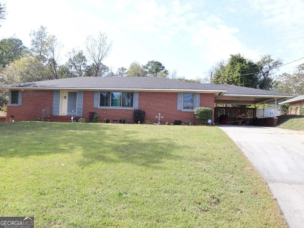 2786 Ellenwood Cir N photo 1