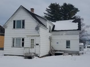 198 Main St, Van Buren, ME 04785