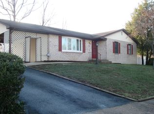 11 Hoff Ct, Baltimore, MD 21221