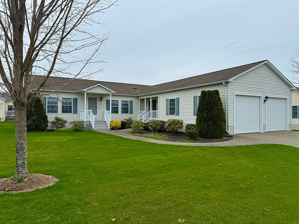 1st image of 20 Stone Meadow Dr