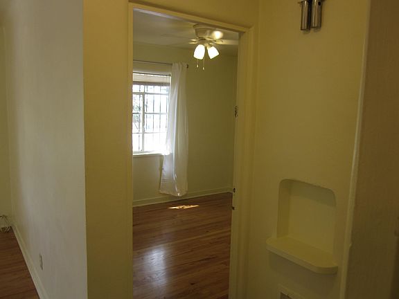 Hall area