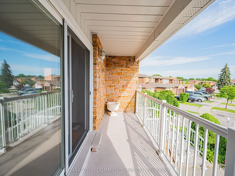 20 Terra Rd #UPPER — Photo 26