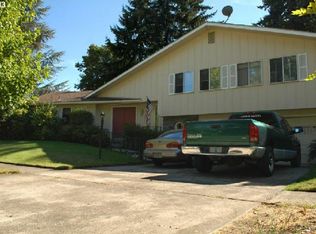 380 Banton Ave, Eugene, OR 97404