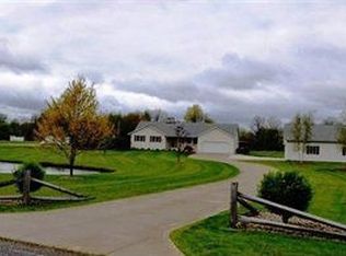 2693 Saxe Rd, Mogadore, OH 44260