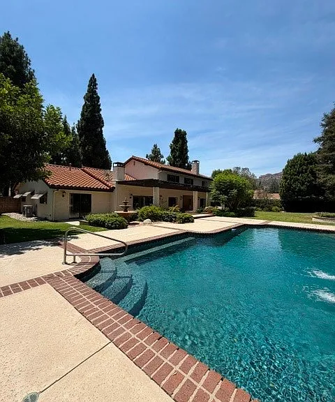 22231 Romar St — Photo 11