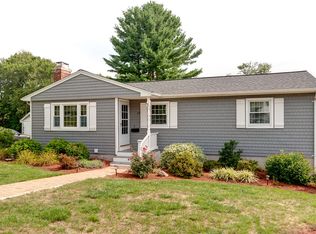 19 Meadowbrook Rd, Auburn, MA 01501