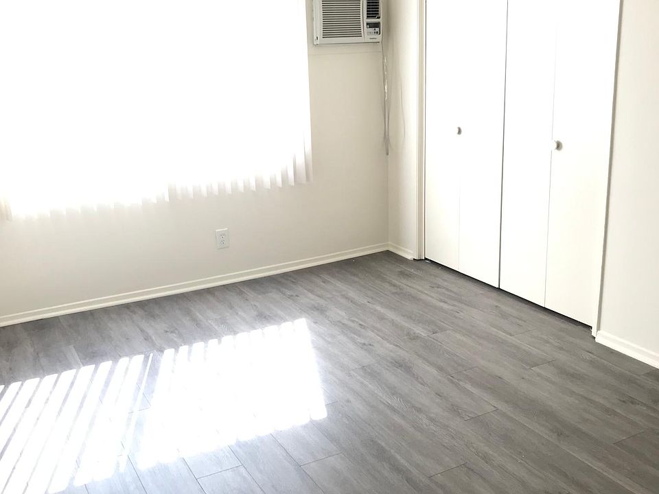 1st image of 11640 Gorham Ave APT 24