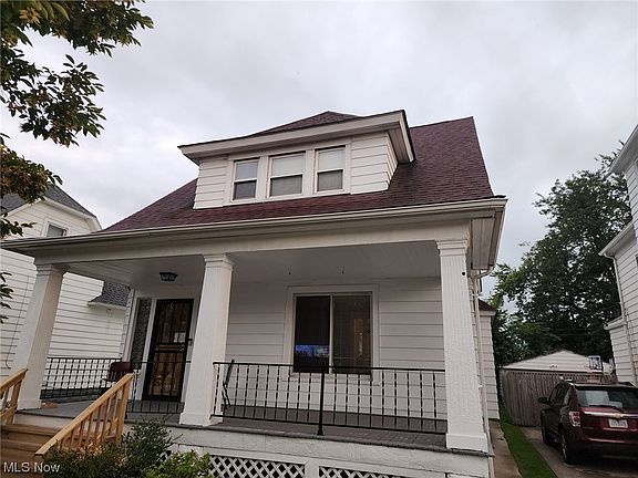 2nd image of 4402 Bridgeview Ave