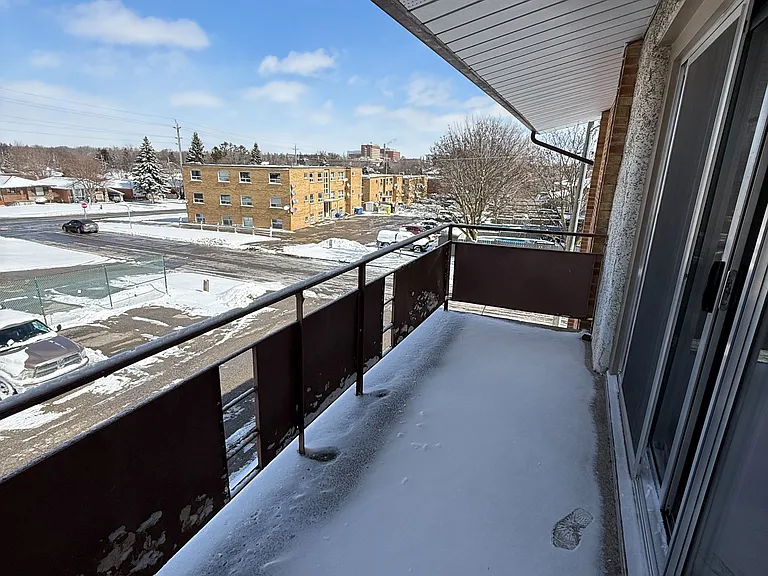 346 Elgin Ct #9 — Photo 8
