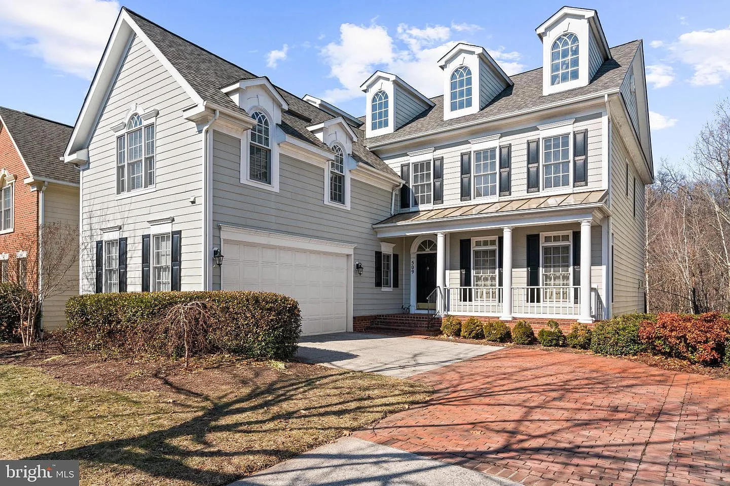 509 Oak Knoll Ter photo 1