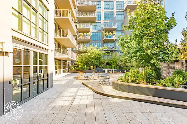 Rented by MySpaceNYC | media 26