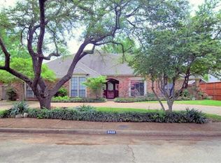 9408 Winding Ridge Dr, Dallas, TX 75238