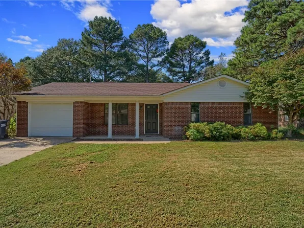 1710 S Tampa Ave, Russellville, AR 72802