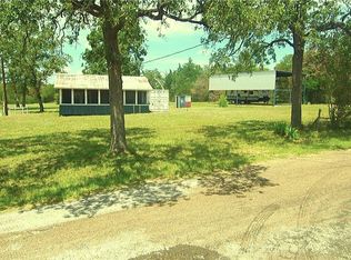 201 Giebel Ln, Somerville, TX 77879