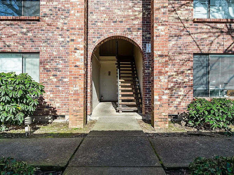 Tapiola Manor — Photo 4