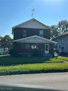 3803 Loveland Rd, Youngstown, OH, 44502