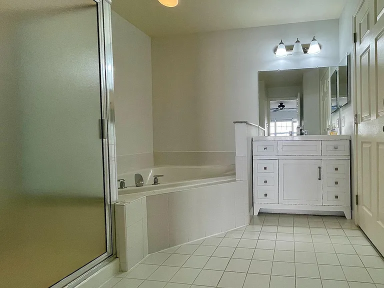 5905 Baltimore Dr — Photo 20