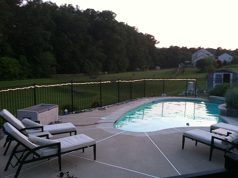 2nd image of 121 Turners Pond Dr
