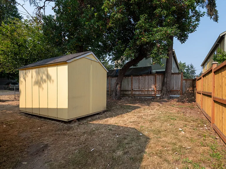 10261 Occidental Ave S — Photo 14