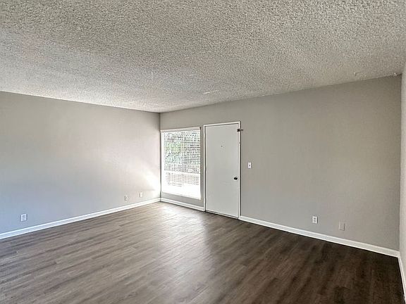 4th image of 7348 Milton Ave APT 10