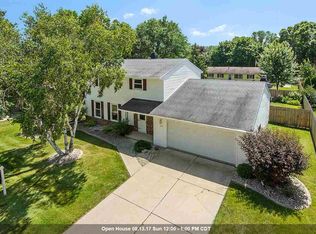 1608 Rusk St, De Pere, WI 54115