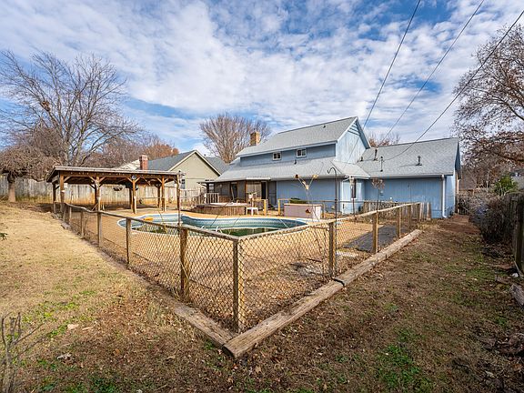 4th image of 5635 S Elmira Avenue