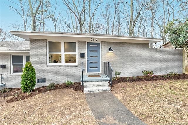 1st image of 3212 Erskine Dr