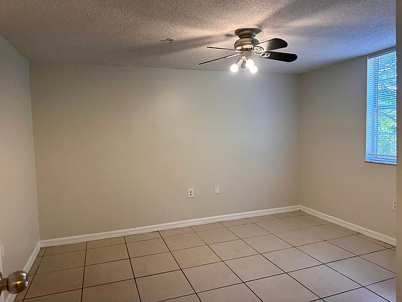 5th image of 8635 River Homes Ln