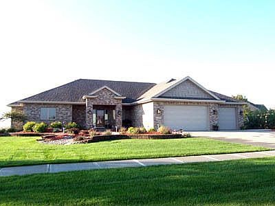 1st image of 6808 Whispering Creek Dr