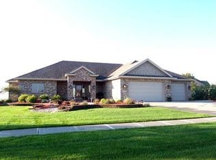6808 Whispering Creek Dr, Sioux City, IA 51106