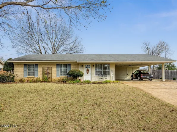9678 Stuart Cv, Olive Branch, MS 38654