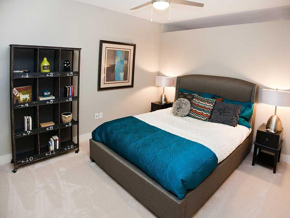 1st image of 1820 Little Raven St #605