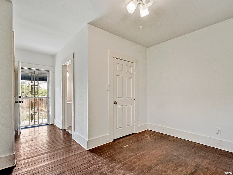 3314 Perez St #101 — Photo 13