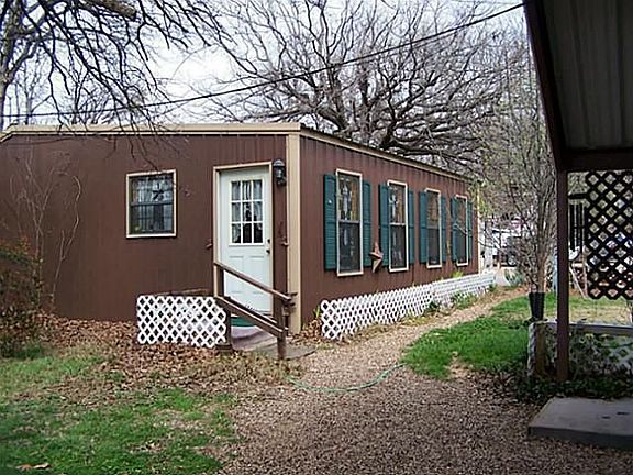 3rd image of 7000 Deer Hollow Ct