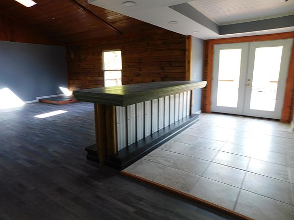 4th image of 2536 Taylor School Rd