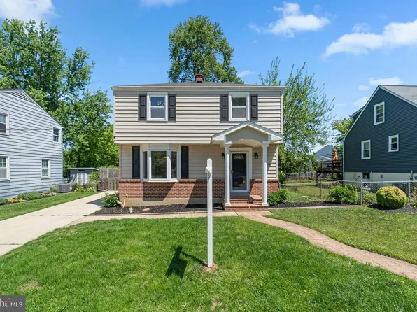2018 Norhurst Way N, Catonsville, MD 21228