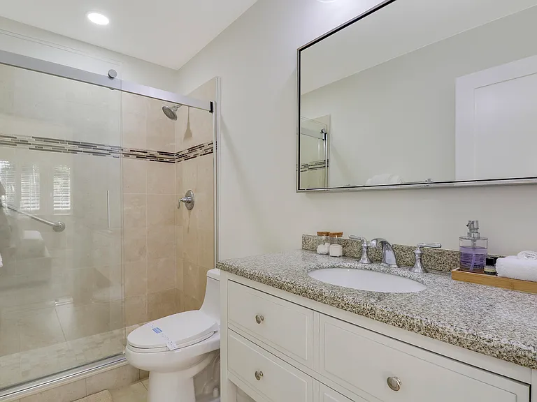 523 Club Dr — Photo 22