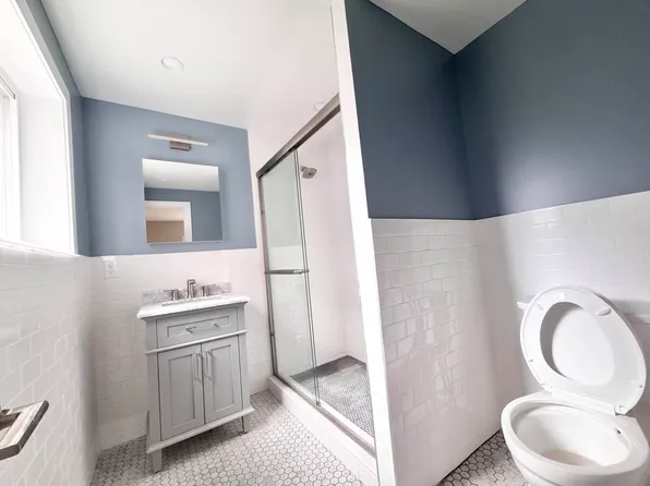 83-35 Lefferts Boulevard image 4 of 9