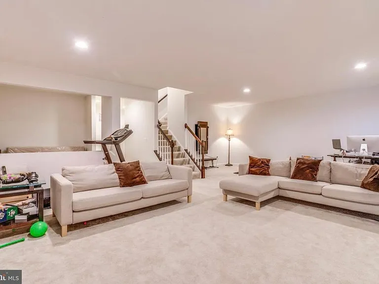 41613 Chalk Ln — Photo 80