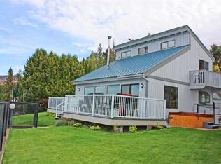 1386 S Lakeshore Rd, Chelan, WA 98816