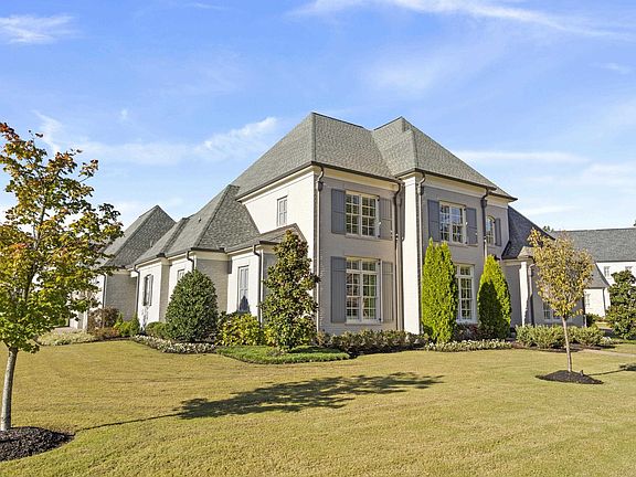 2nd image of 7077 Allelon Cir N