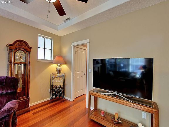 3rd image of 7063 NE Stonewater St