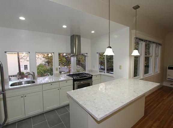 5th image of 6401 Regent St #6403-A